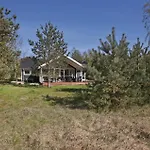 Three-bedroom In Højby