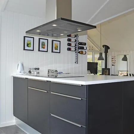 Amazing Home In Hojby With Sauna 펜션 Højby