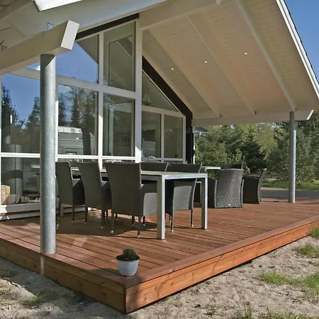 Three-bedroom In Højby