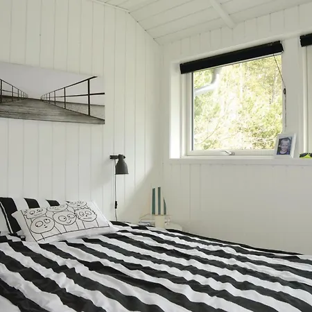 Amazing Home In Hojby With Sauna *