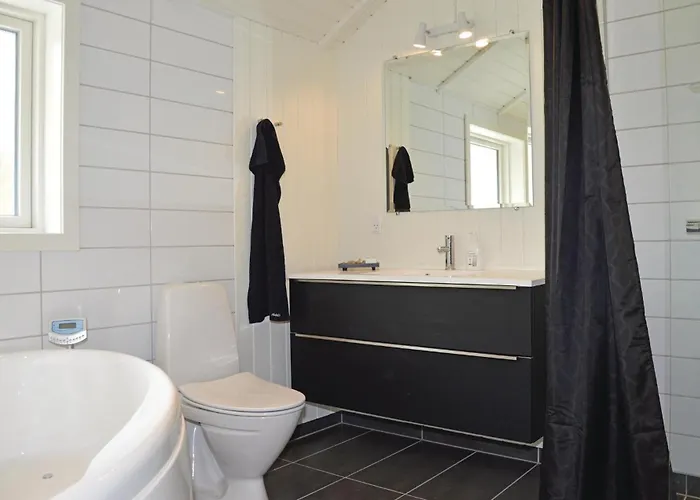 Three-bedroom In בית נופש *